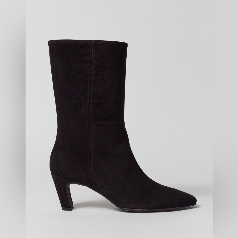 Intentionally Blank Thalia Suede Boot